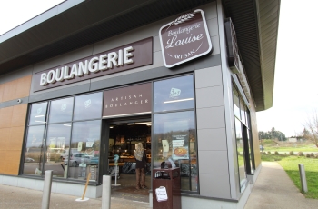 vitrine Boulangerie Lousie