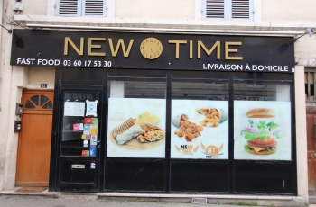 Vitrine New Time